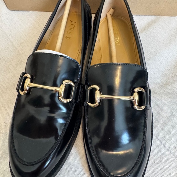 J.Crew Classic Black Loafers – Size 8.5 (Patent Leather) - Picture 5 of 8
